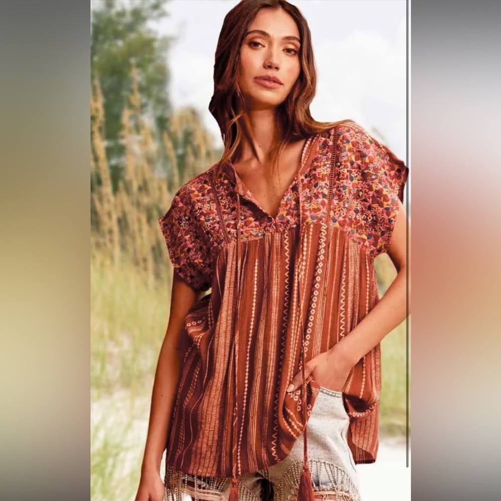 Savanna Jane Embroidered Top